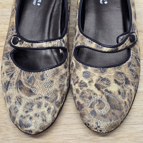 Donald Pliner Henna 2 Leopard Fabric Leather Mary Janes Flats Sz 8 Made In ITALY - Picture 5 of 11